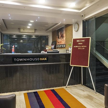 פונה Super Townhouse Oak Sr Hotel Wakad מראה חיצוני תמונה