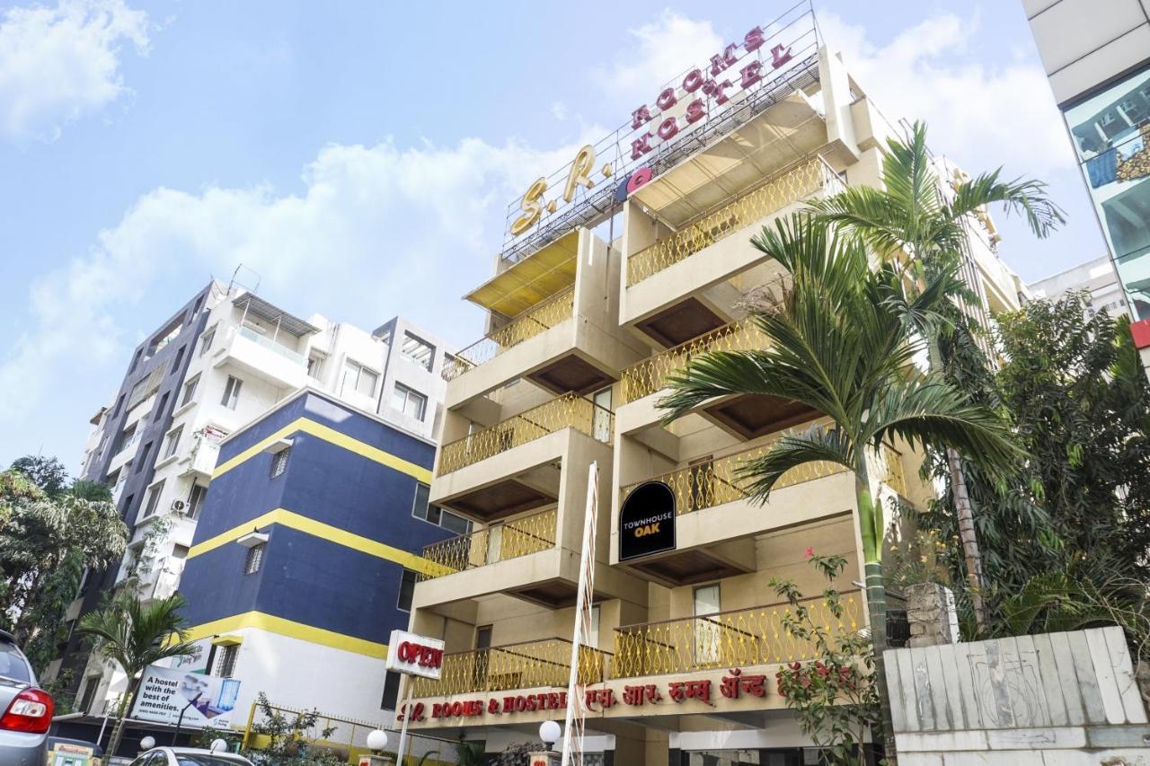 פונה Super Townhouse Oak Sr Hotel Wakad מראה חיצוני תמונה