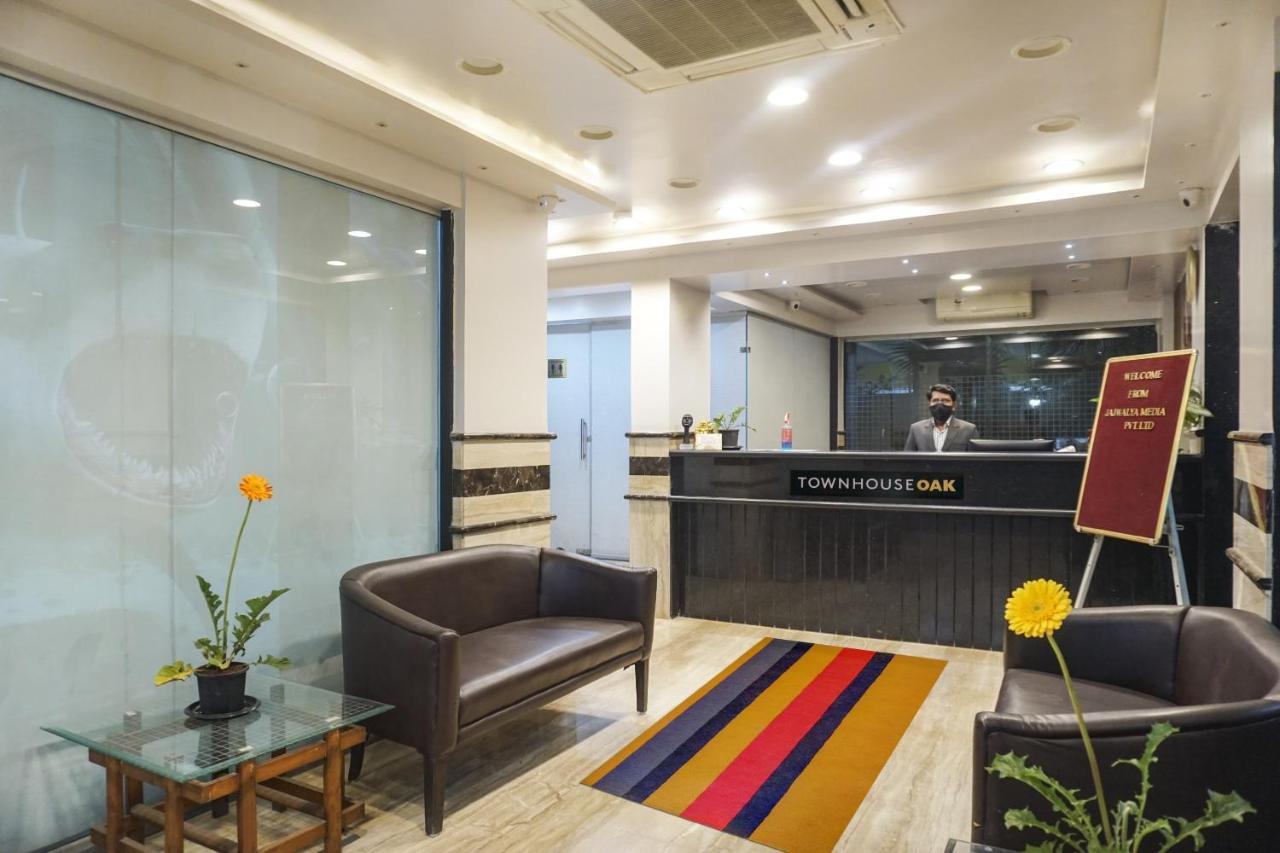 פונה Super Townhouse Oak Sr Hotel Wakad מראה חיצוני תמונה